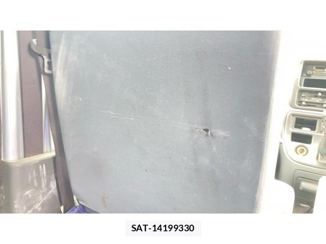 Daihatsu HIJET CARGO 2017-08 8780503-18