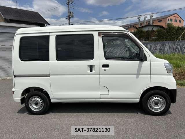 Daihatsu HIJET CARGO 2020-07 8780502-3