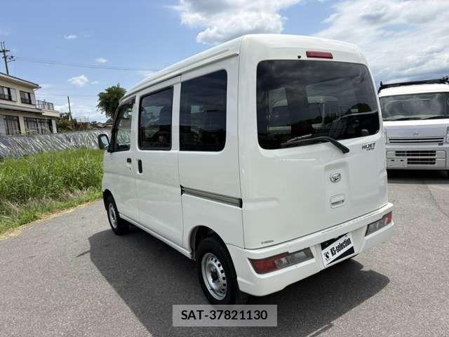 Daihatsu HIJET CARGO 2020-07 8780502-6