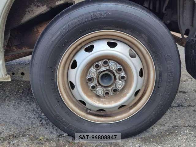 Daihatsu HIJET CARGO 2017-01 8829345-18