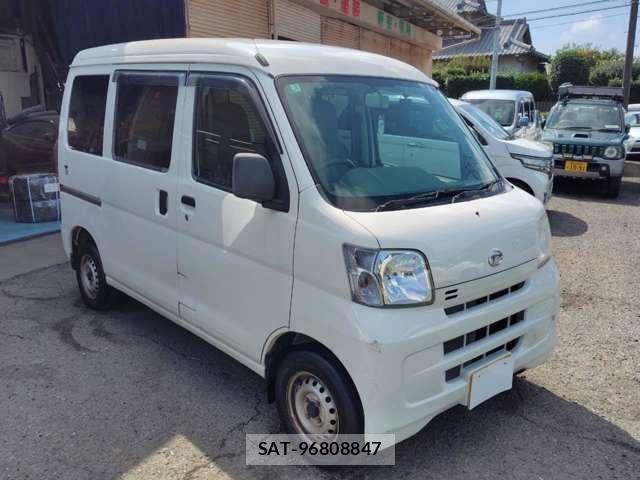 Daihatsu HIJET CARGO 2017-01 8829345-6
