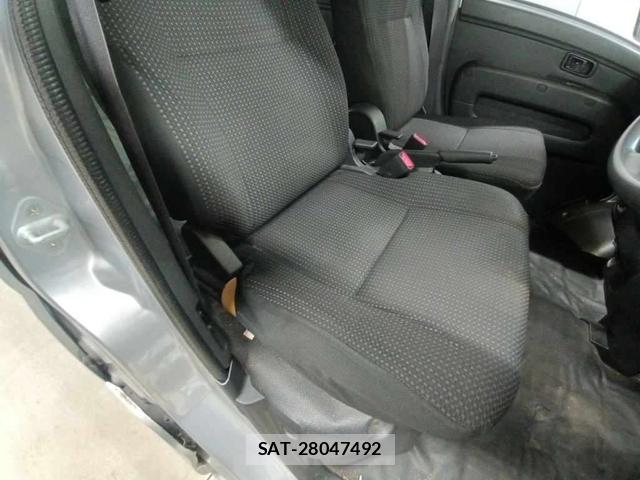 Daihatsu HIJET CARGO 2021-07 8828200-9