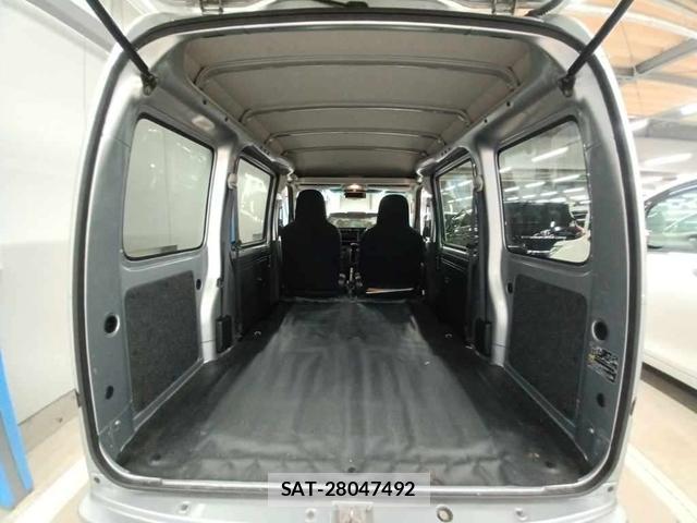 Daihatsu HIJET CARGO 2021-07 8828200-11
