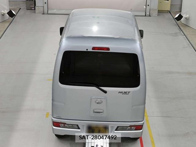 Daihatsu HIJET CARGO 2021-07 8828200-3