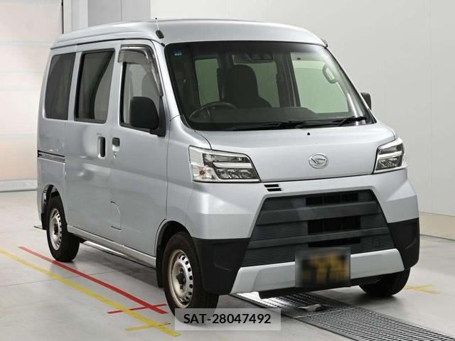 Daihatsu HIJET CARGO 2021-07 8828200-6
