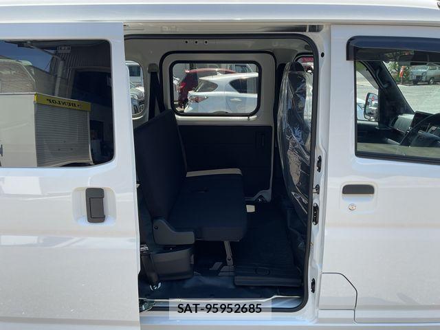 Daihatsu HIJET CARGO 2026-09 8829335-23