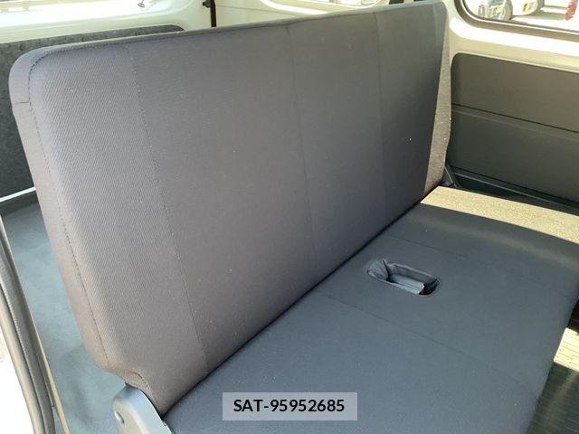 Daihatsu HIJET CARGO 2026-09 8829335-24