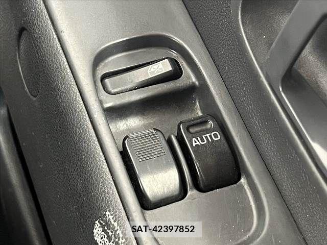 Daihatsu HIJET CARGO 2015-07 8829344-26