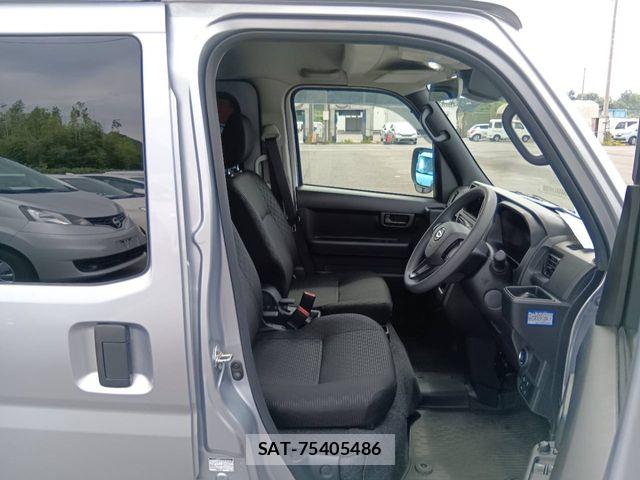 Daihatsu HIJET CARGO 2023-10 8849257-3