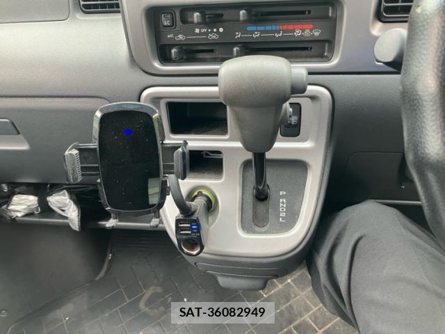 Daihatsu HIJET CARGO 2017-05 8849260-14