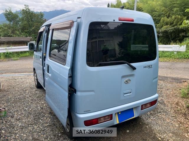 Daihatsu HIJET CARGO 2017-05 8849260-5