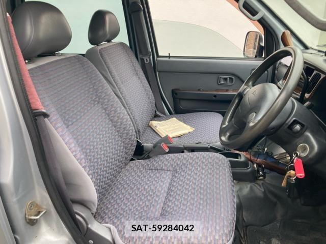 Daihatsu HIJET CARGO 2000-05 8848935-9