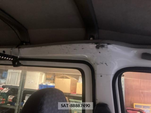 Daihatsu HIJET CARGO 2014-08 8871144-25