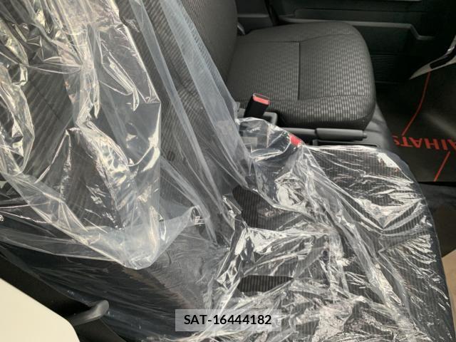 Daihatsu HIJET CARGO 2026-09 8871135-7