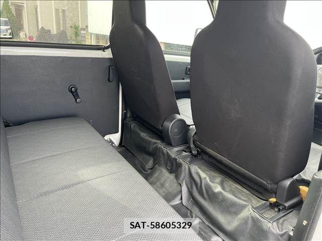Daihatsu HIJET CARGO 2020-03 8871140-7