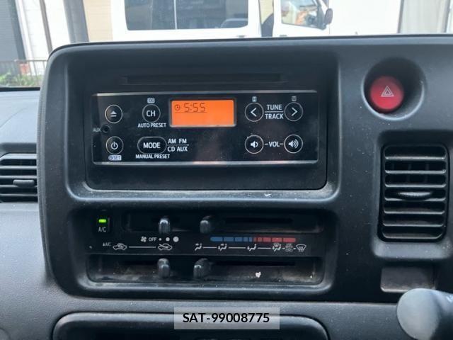 Daihatsu HIJET CARGO 2016-10 8871145-11
