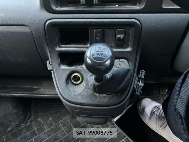 Daihatsu HIJET CARGO 2016-10 8871145-12
