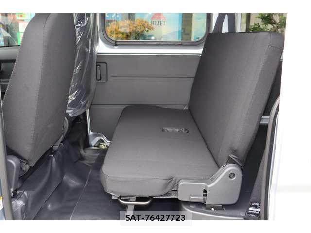 Daihatsu HIJET CARGO 2026-09 8871133-18