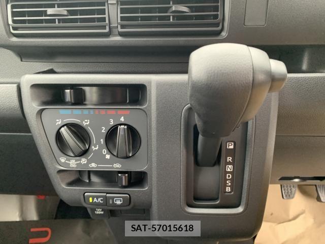 Daihatsu HIJET CARGO 2026-09 8871136-9