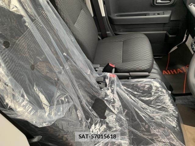 Daihatsu HIJET CARGO 2026-09 8871136-12
