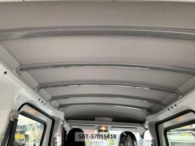 Daihatsu HIJET CARGO 2026-09 8871136-15