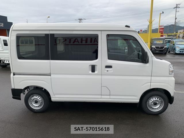 Daihatsu HIJET CARGO 2026-09 8871136-2