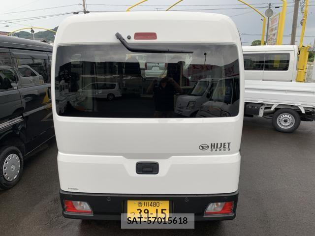 Daihatsu HIJET CARGO 2026-09 8871136-4