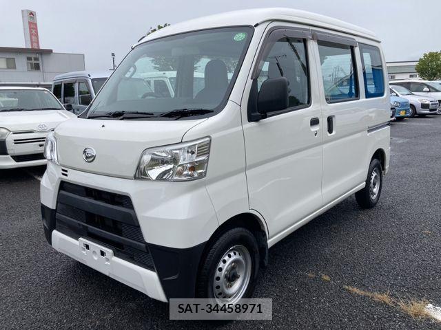 Daihatsu HIJET CARGO 2018-08 8871139-0