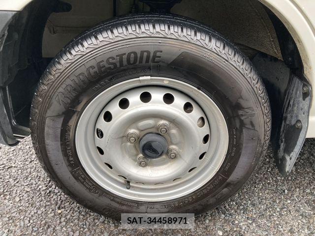 Daihatsu HIJET CARGO 2018-08 8871139-11