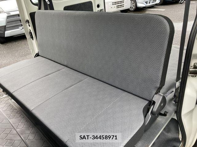 Daihatsu HIJET CARGO 2018-08 8871139-18
