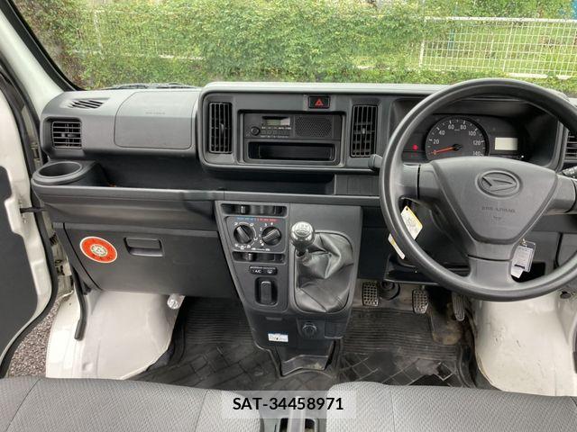 Daihatsu HIJET CARGO 2018-08 8871139-1