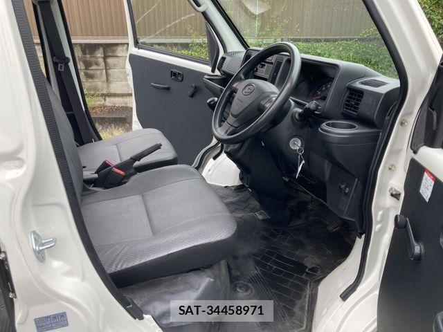 Daihatsu HIJET CARGO 2018-08 8871139-23