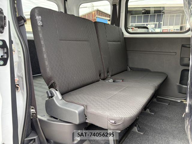 Daihatsu HIJET CARGO 2025-12 8880025-16