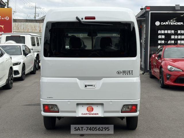 Daihatsu HIJET CARGO 2025-12 8880025-27