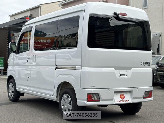 Daihatsu HIJET CARGO 2025-12 8880025-3