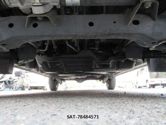 Daihatsu HIJET CARGO 2017-07 8880031-9