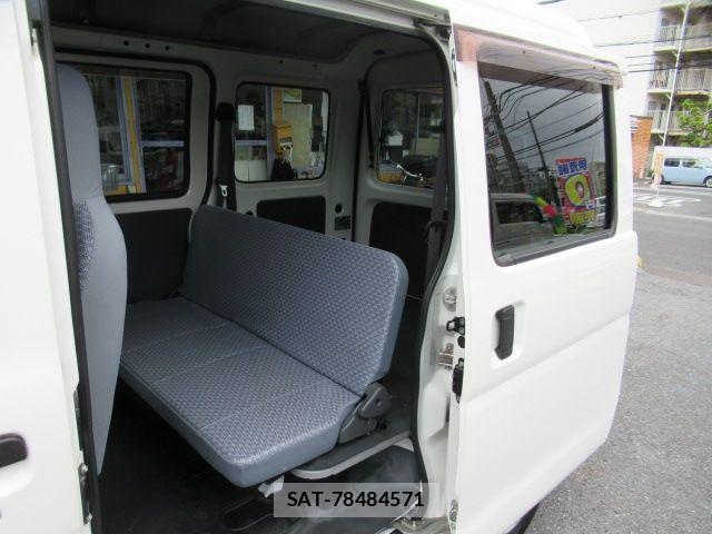 Daihatsu HIJET CARGO 2017-07 8880031-14