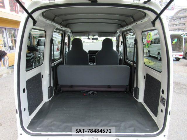 Daihatsu HIJET CARGO 2017-07 8880031-15