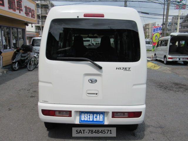 Daihatsu HIJET CARGO 2017-07 8880031-6