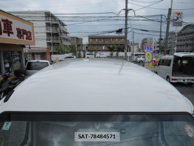 Daihatsu HIJET CARGO 2017-07 8880031-7