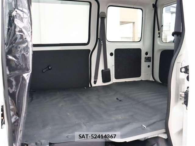 Daihatsu HIJET CARGO 2021-07 8880026-17