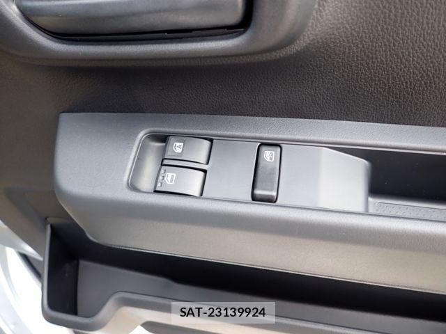 Daihatsu HIJET CARGO 2026-05 8880024-9