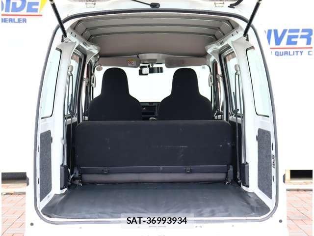 Daihatsu HIJET CARGO 2019-06 8880030-6