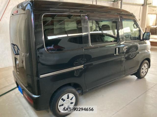 Daihatsu HIJET CARGO 2017-09 8880027-2