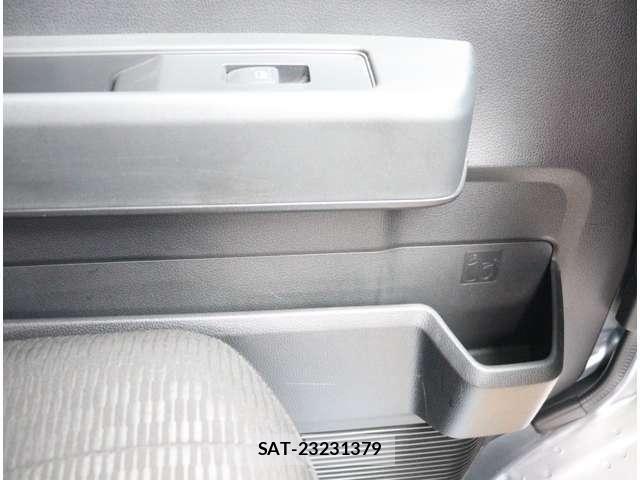 Daihatsu HIJET CARGO 2022-03 8880023-21