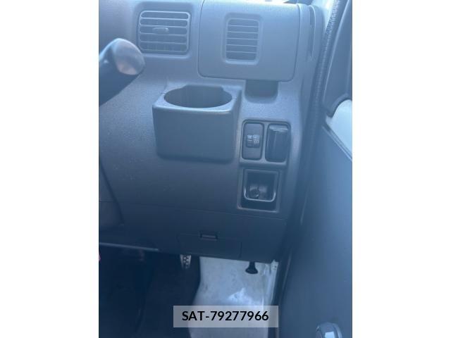 Daihatsu HIJET CARGO 2010-09 8883699-12