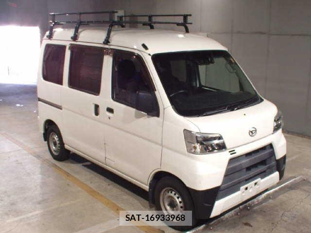 Daihatsu HIJET CARGO 2020-07 8914331-4