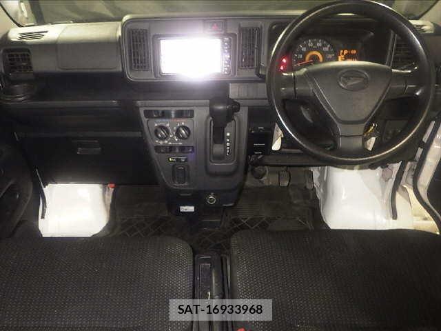 Daihatsu HIJET CARGO 2020-07 8914331-5