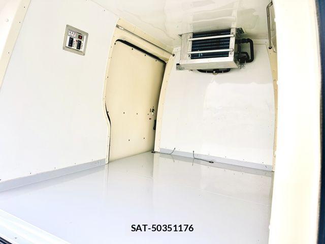 Daihatsu HIJET CARGO 2017-07 1040518-15