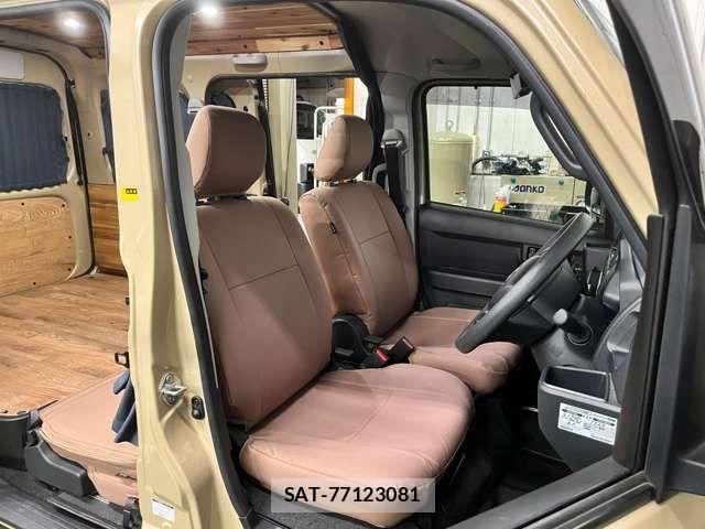Daihatsu HIJET CARGO 2023-10 1138828-18